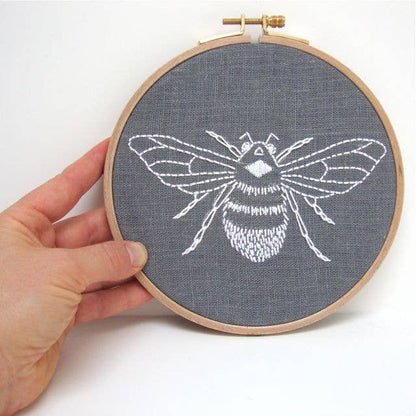 Bee Embroidery Kit: Natural/Black