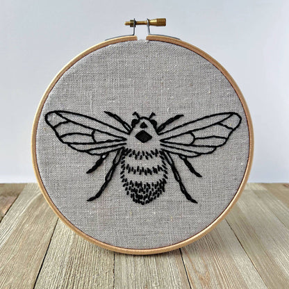 Bee Embroidery Kit: Grey/White